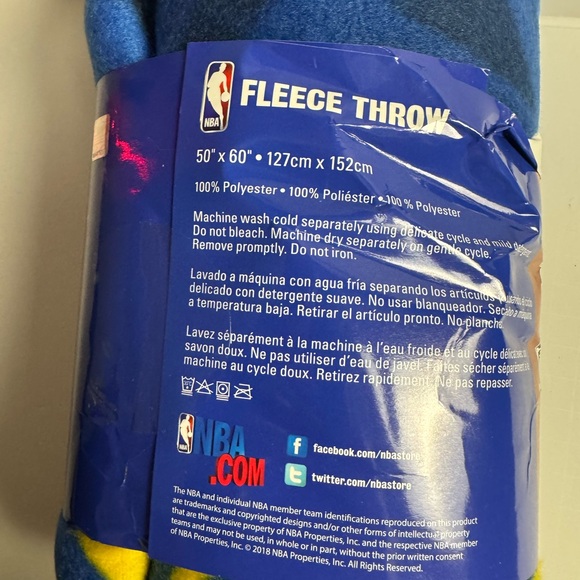 NBA Fleece Throw Blanket - Blue and Yellow - Picture 9 of 9